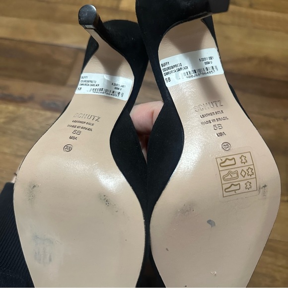 SCHUTZ Buffy Mid Stiletto Black Pump Size 5 - Picture 6 of 6